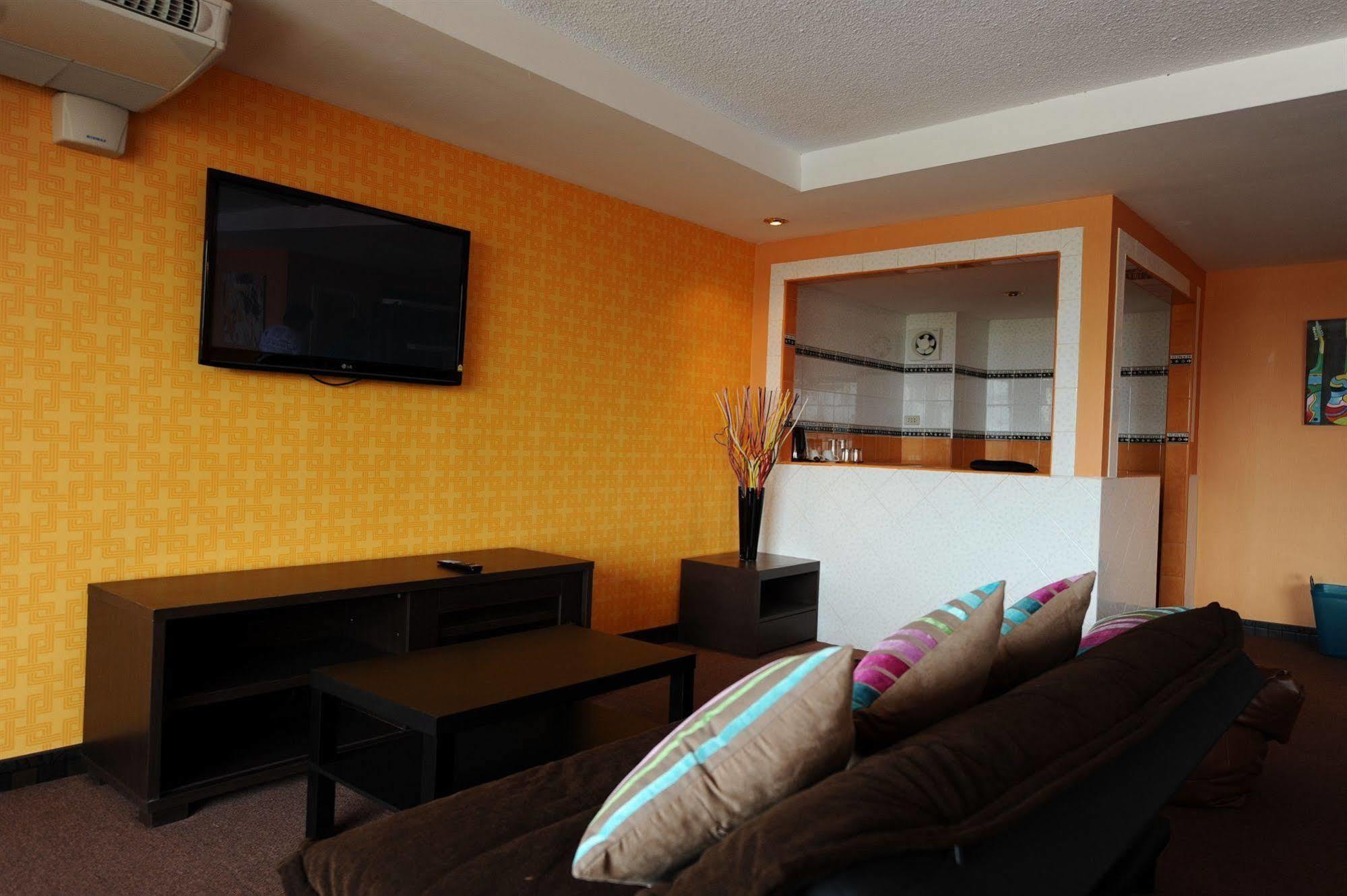 Angket Hip Residence Pattaya Exterior foto